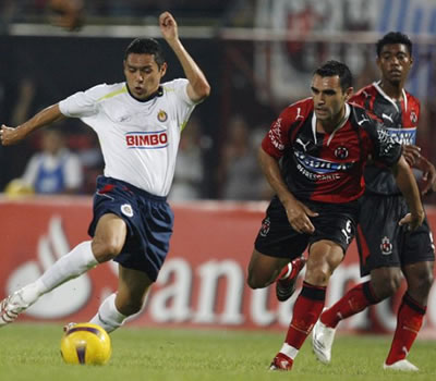 Urbano salvador del Cúcuta - Cúcuta 1-0 Chivas de Guadalajara - Foto: AFP