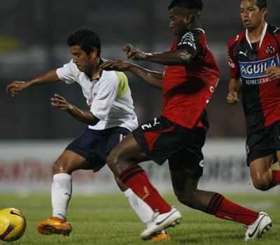 Urbano salvador del Cúcuta - Cúcuta 1-0 Chivas de Guadalajara - Foto: AFP