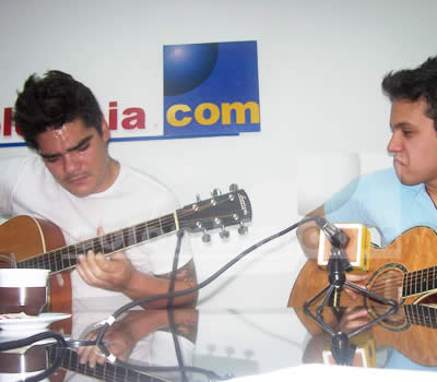 VIDEO CHAT CON JULIO NAVA - Fotos: Edwin Gordillo y Liliana Matos