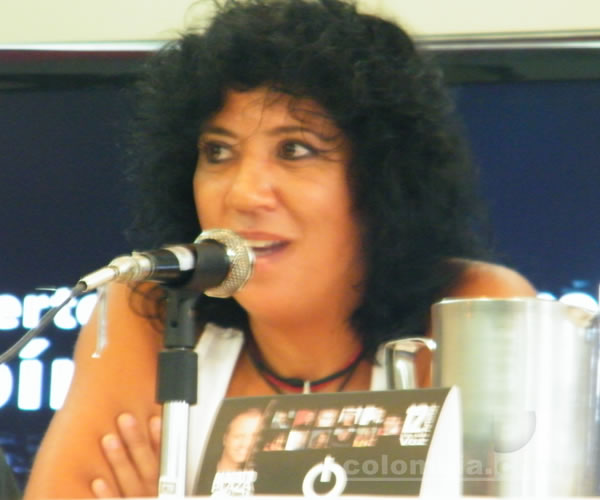 Rueda de prensa con artistas del Concierto Alberto Plaza 25 a�os. Foto Colombia.com