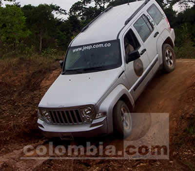 Pruebas al Jeep Cherokee Sport - Foto: Leonardo Quimbay