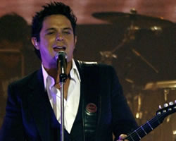 Alejandro Sanz anuncia que cantará en Venezuela Alejandro Sanz anuncia que cantará en Venezuela