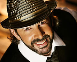 Cantante Juan Luis Guerra Cantante Juan Luis Guerra